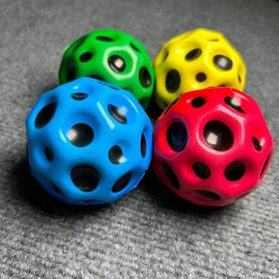 高跳ねボール 月球 スポーツ ストレス緩和 サンゴボール 圧縮玩具 子供向け ゲーム