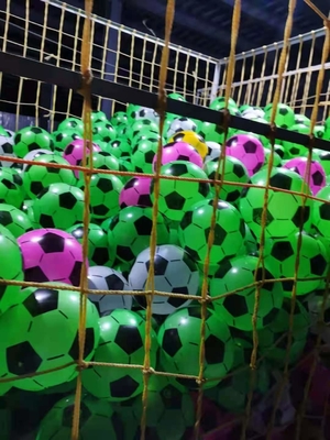 8インチ充気ボール 子供のためのスポーツ ビーチボールプールおもちゃ PVC