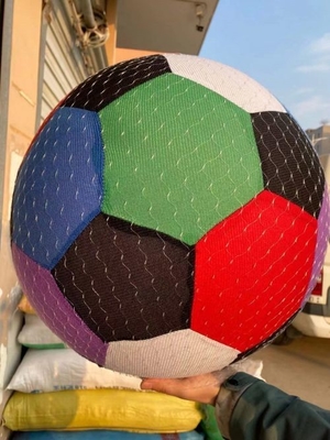 柔らかく軽く 50cm 膨らませられるファブリック サッカーボール あなたのニーズに合わせて